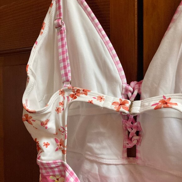 Cupshe Pink One Piece Bathing Suit - Flowers and Gingham Pattern - Size XL - NWT - Picture 5 of 12